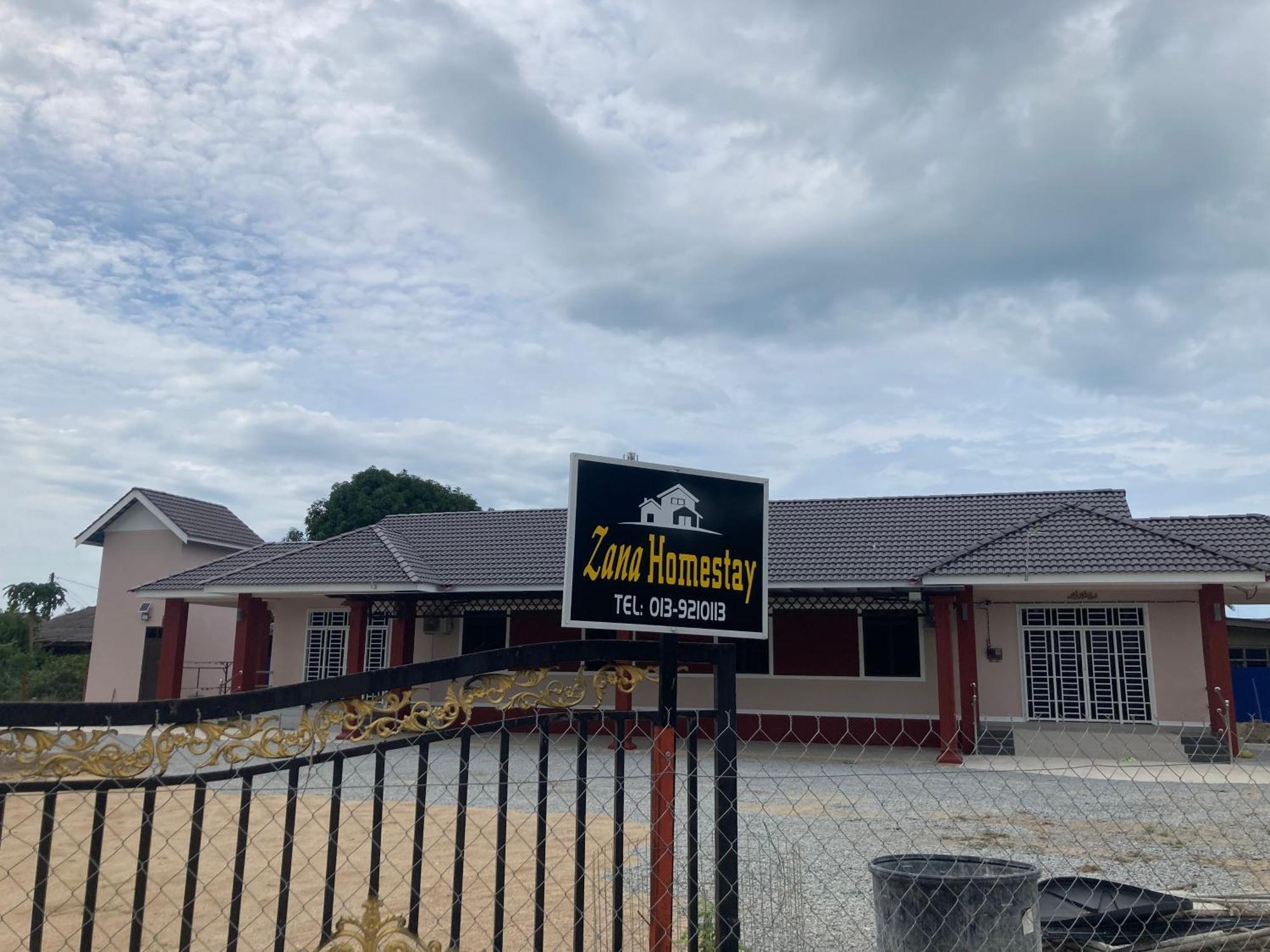 Zana Homestay Pasir Puteh Luaran gambar